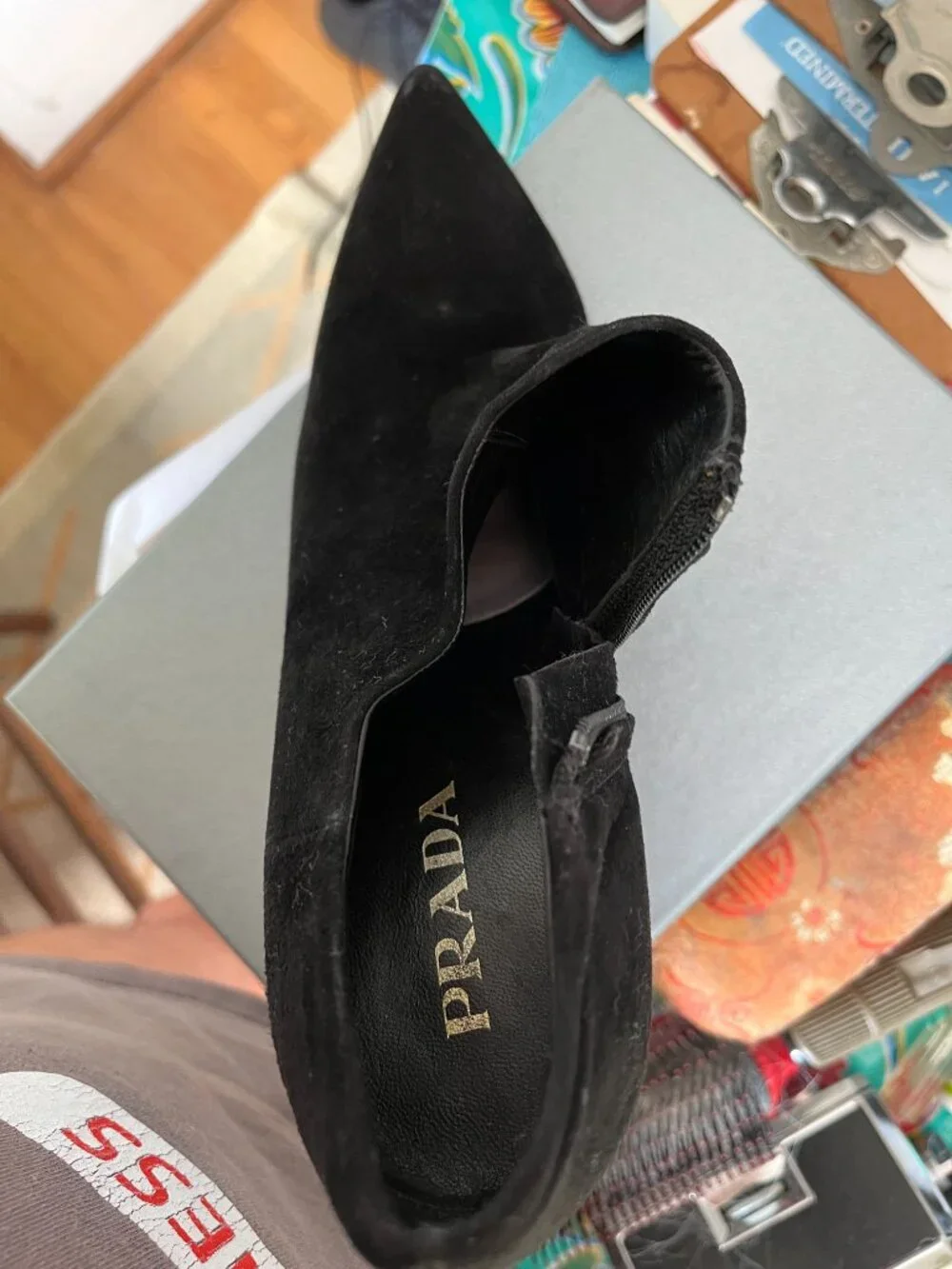 Authentic Prada Calzature Donna Black Suede Ankle Booties Side Zip 38.5 US 8.5